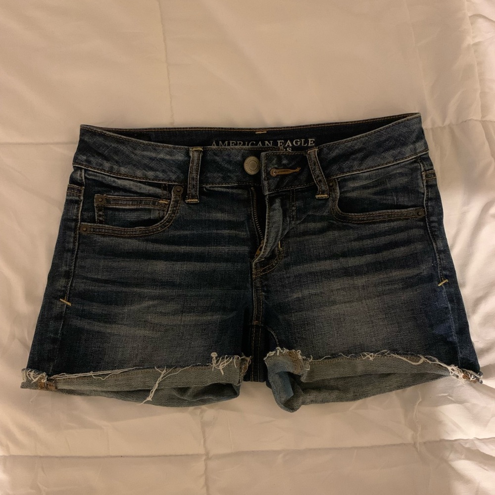 American Eagle Dark-Wash Jean Shorts (4)